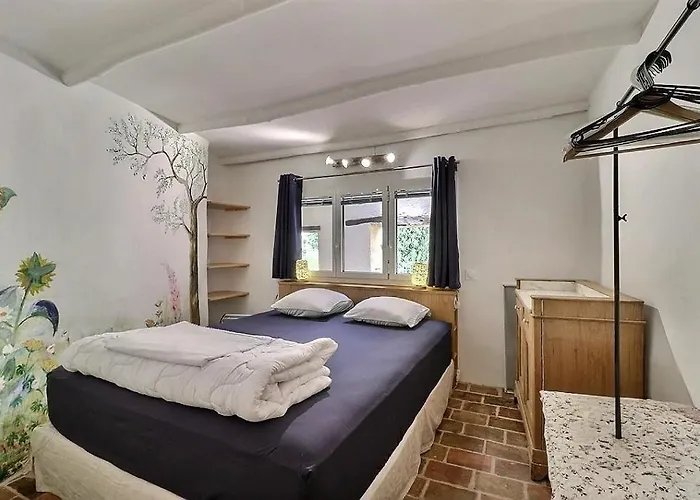 Malignos - 14 Pers Cevennes Vakantiehuis